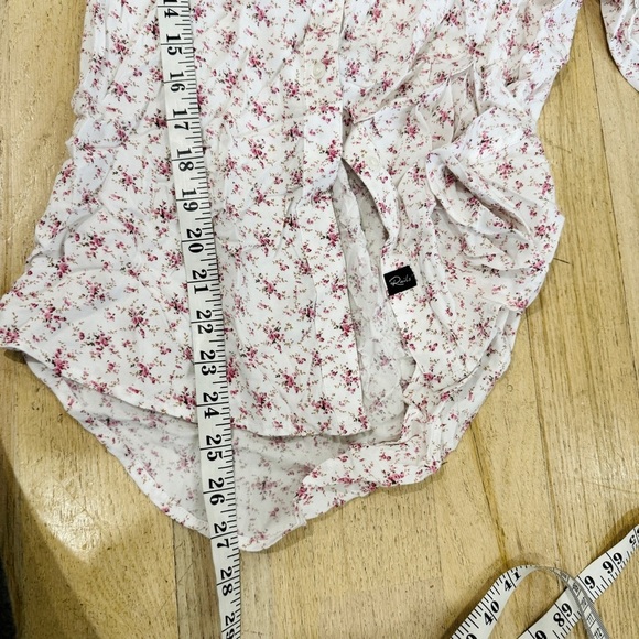 Rails Floral button down blouse NWT - Picture 15 of 15